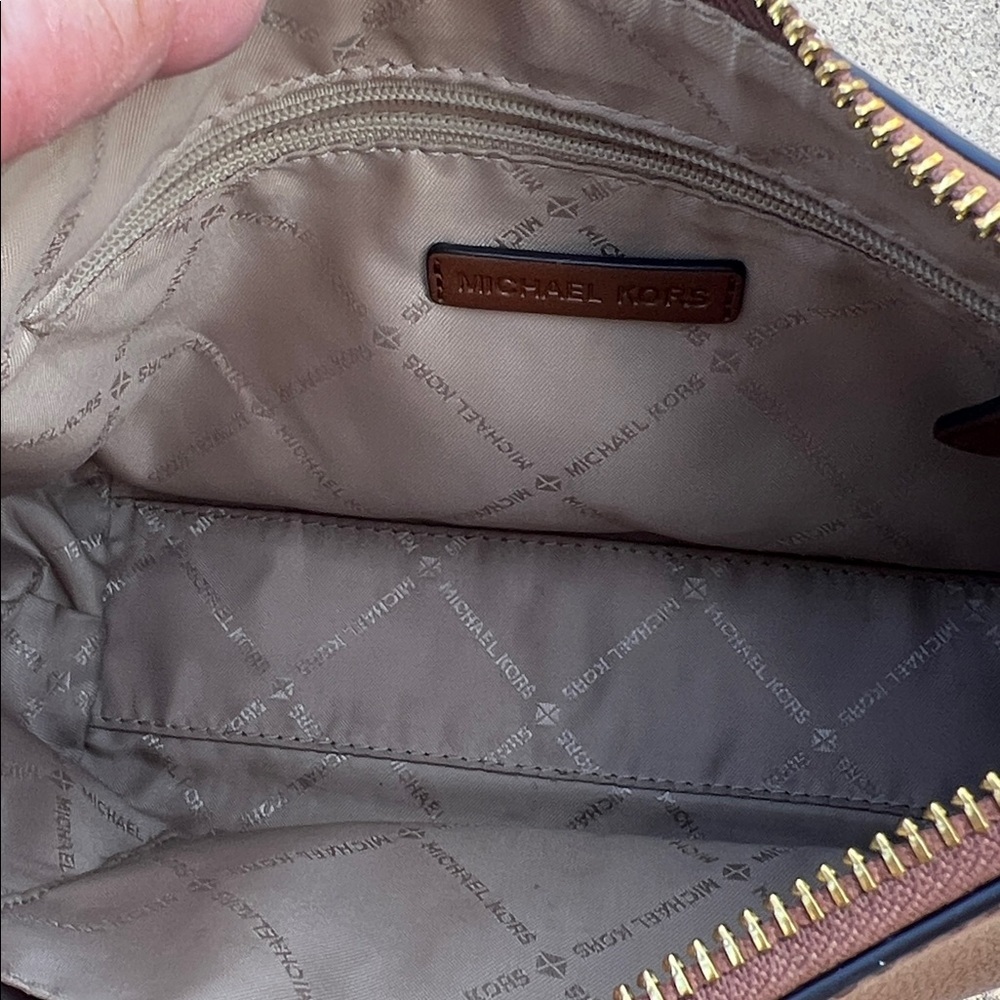 Michael Kors Cognac Pebbled Leather Gold Hardwear Small Crossbody Purse - Picture 8 of 9